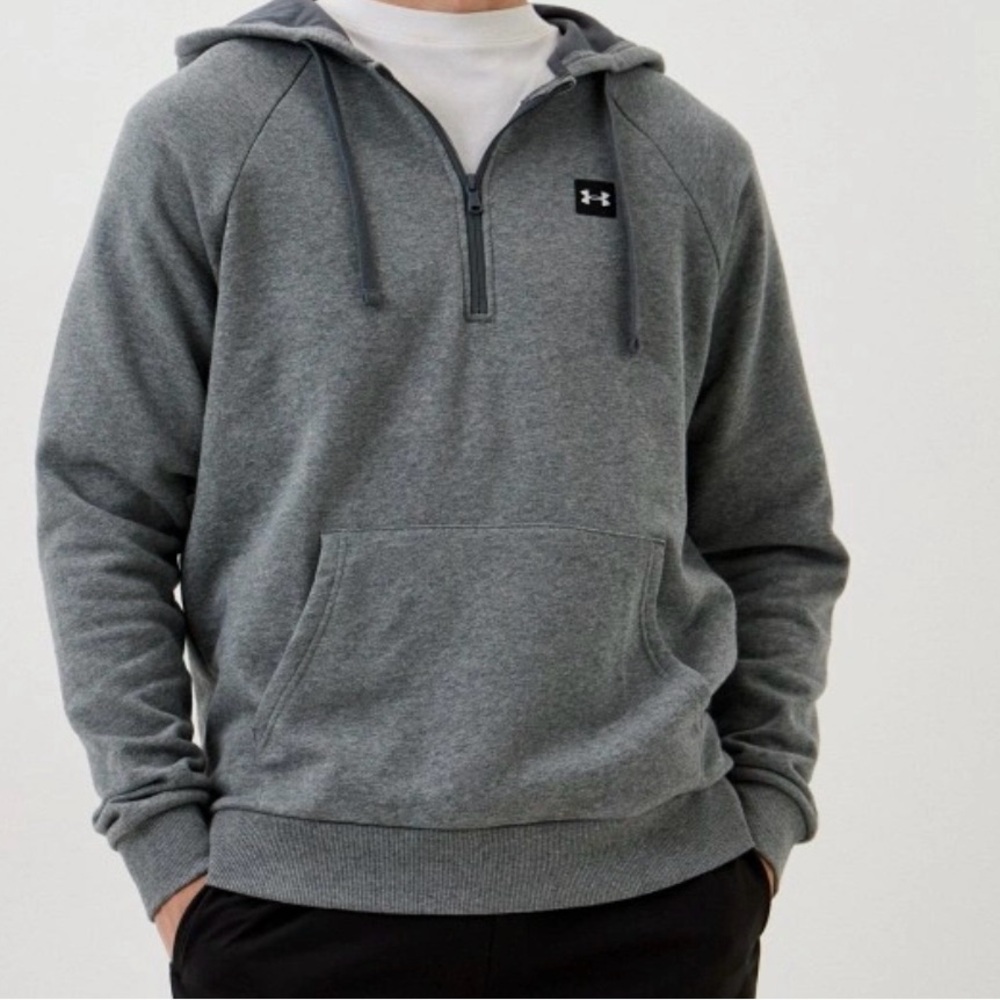 Under Armour Men's Rival Fleece Zip Hoodie. In very good condition